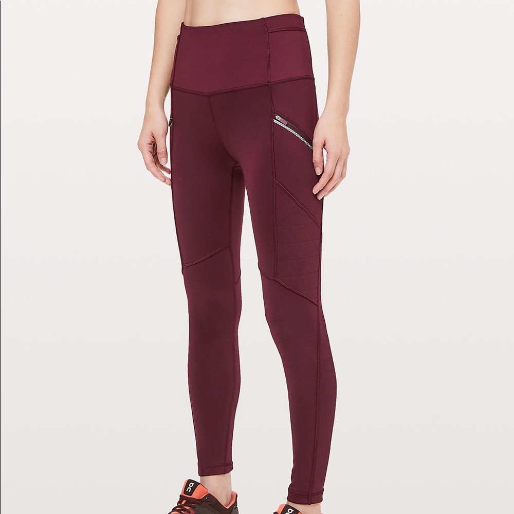 Lululemon Toasty Tech Tight II Size 4